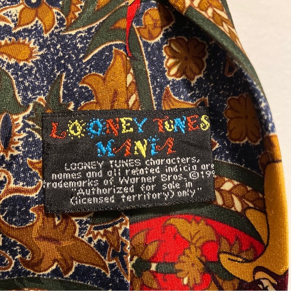 Lot of 2 Vintage Looney Tunes Polyester Mens Tie Mens 55”-56” Long 3.75” Wide - Picture 3 of 9